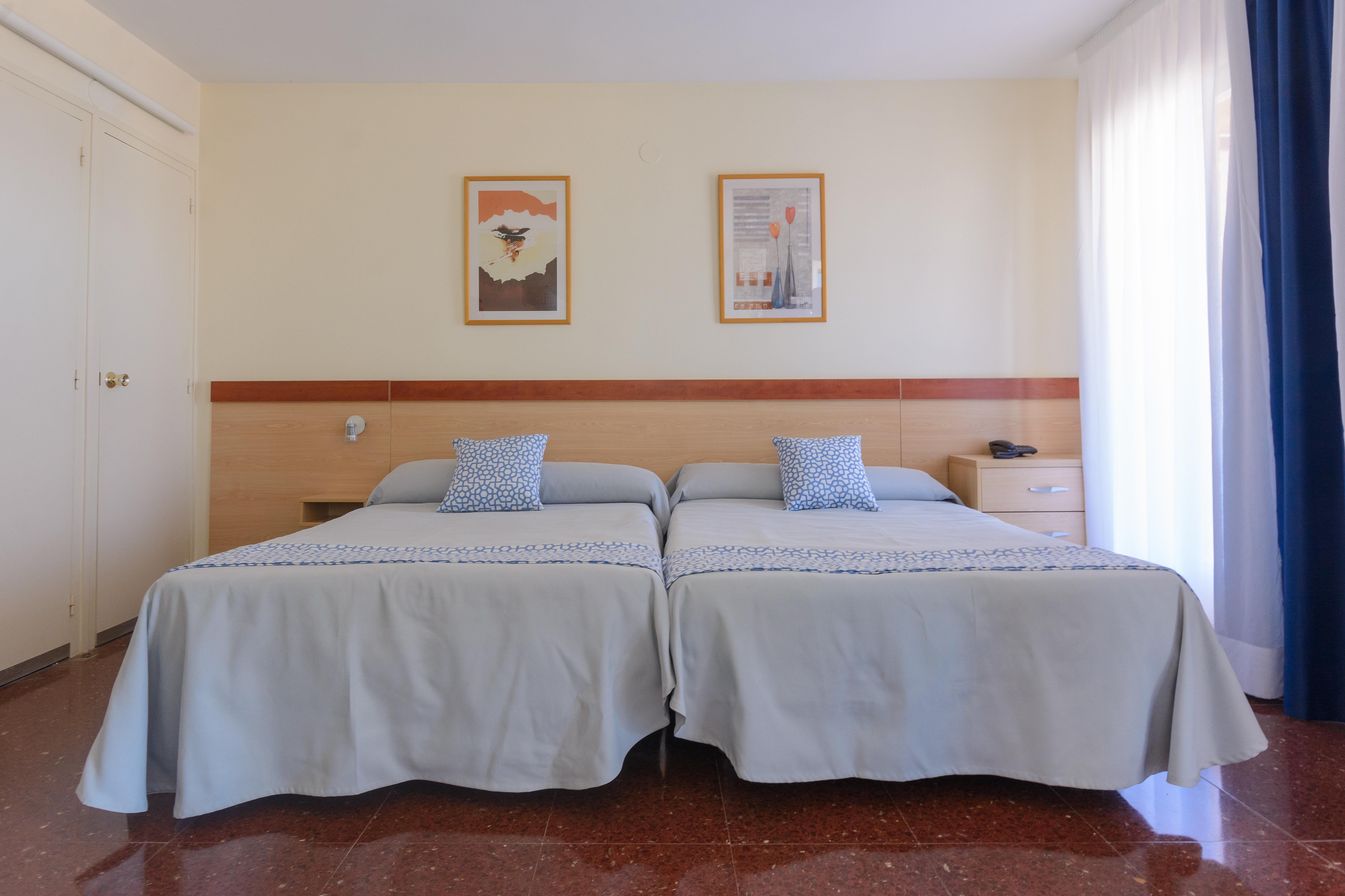 Apartaments Albatros Family サロウ エクステリア 写真
