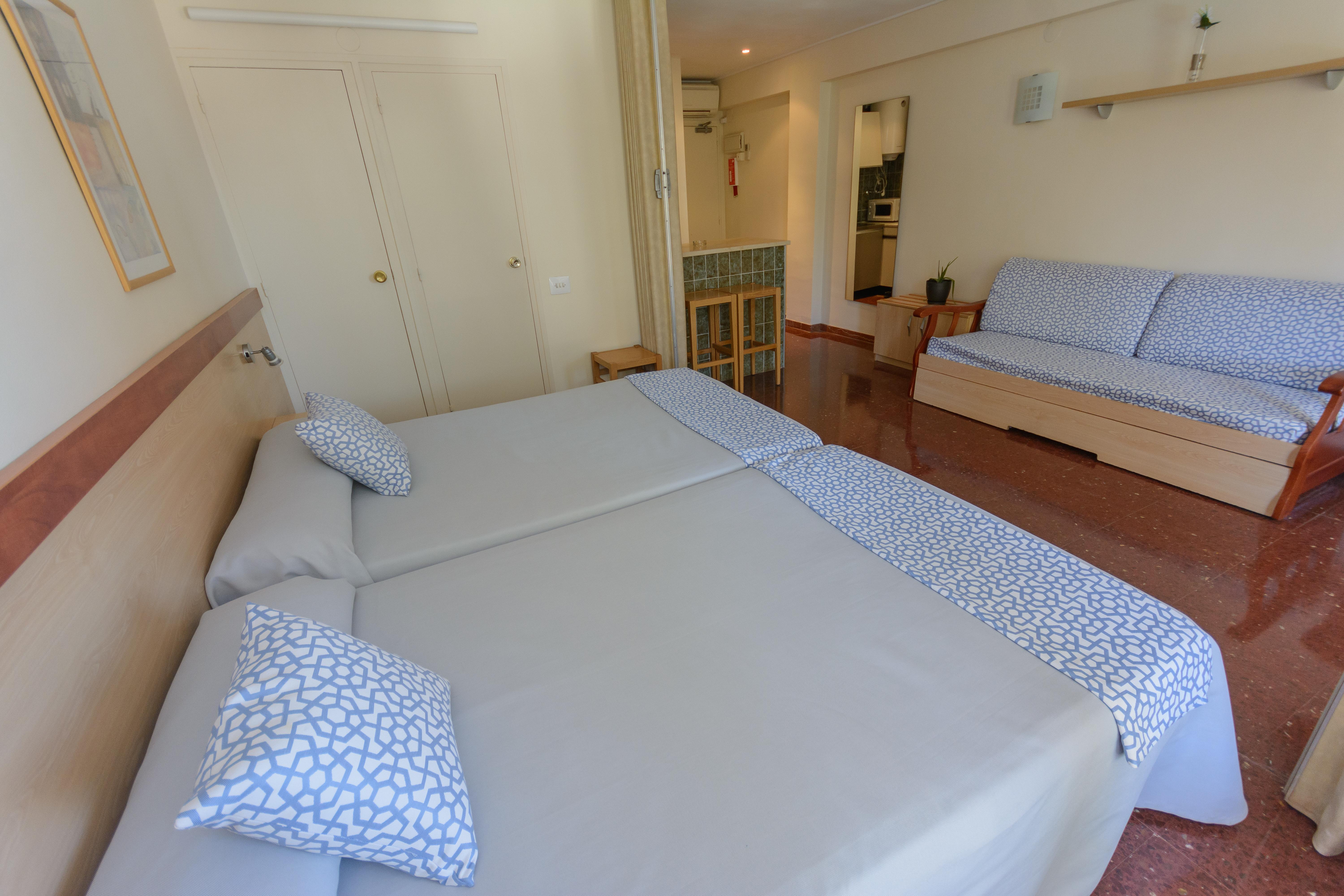 Apartaments Albatros Family サロウ エクステリア 写真