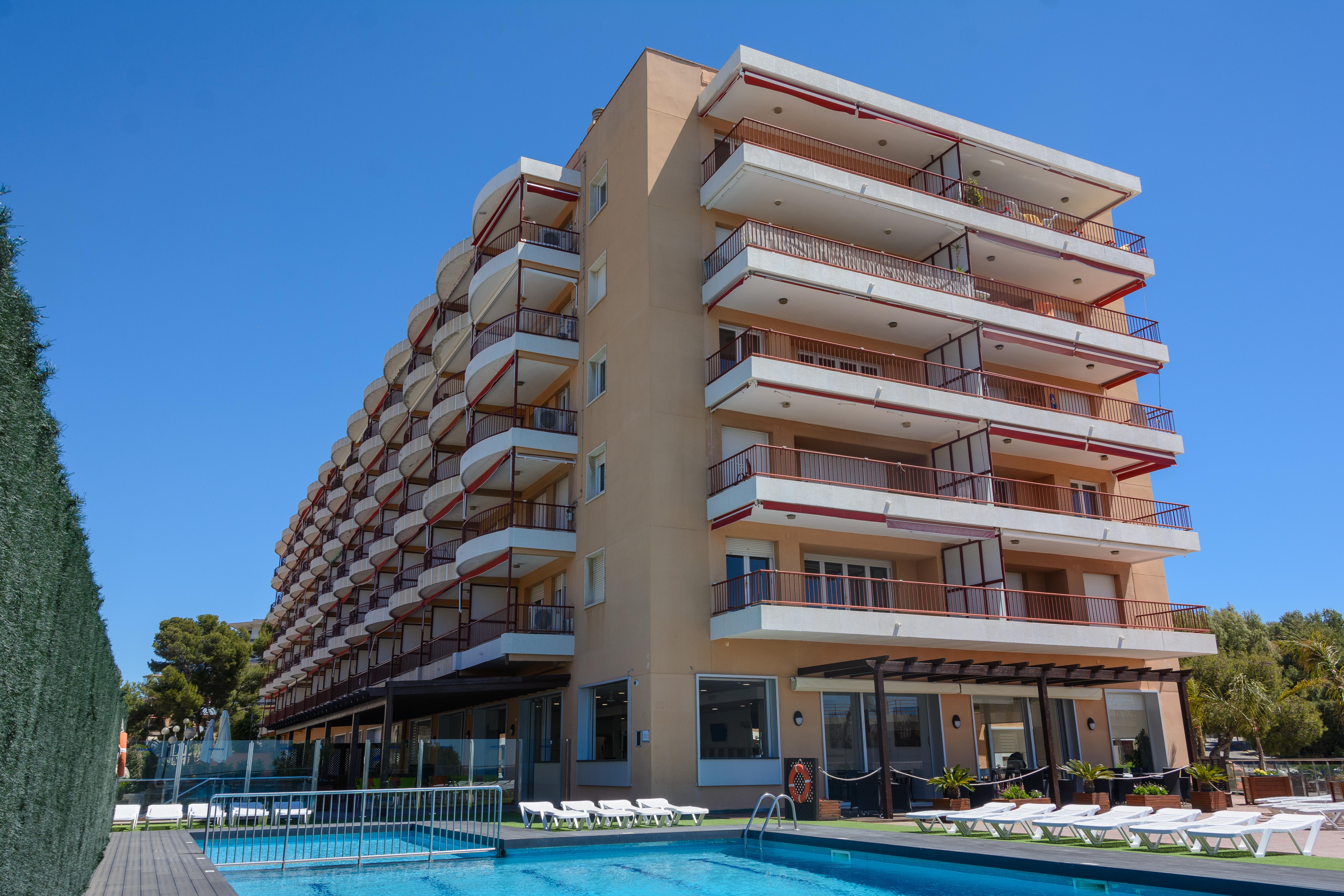 Apartaments Albatros Family サロウ エクステリア 写真