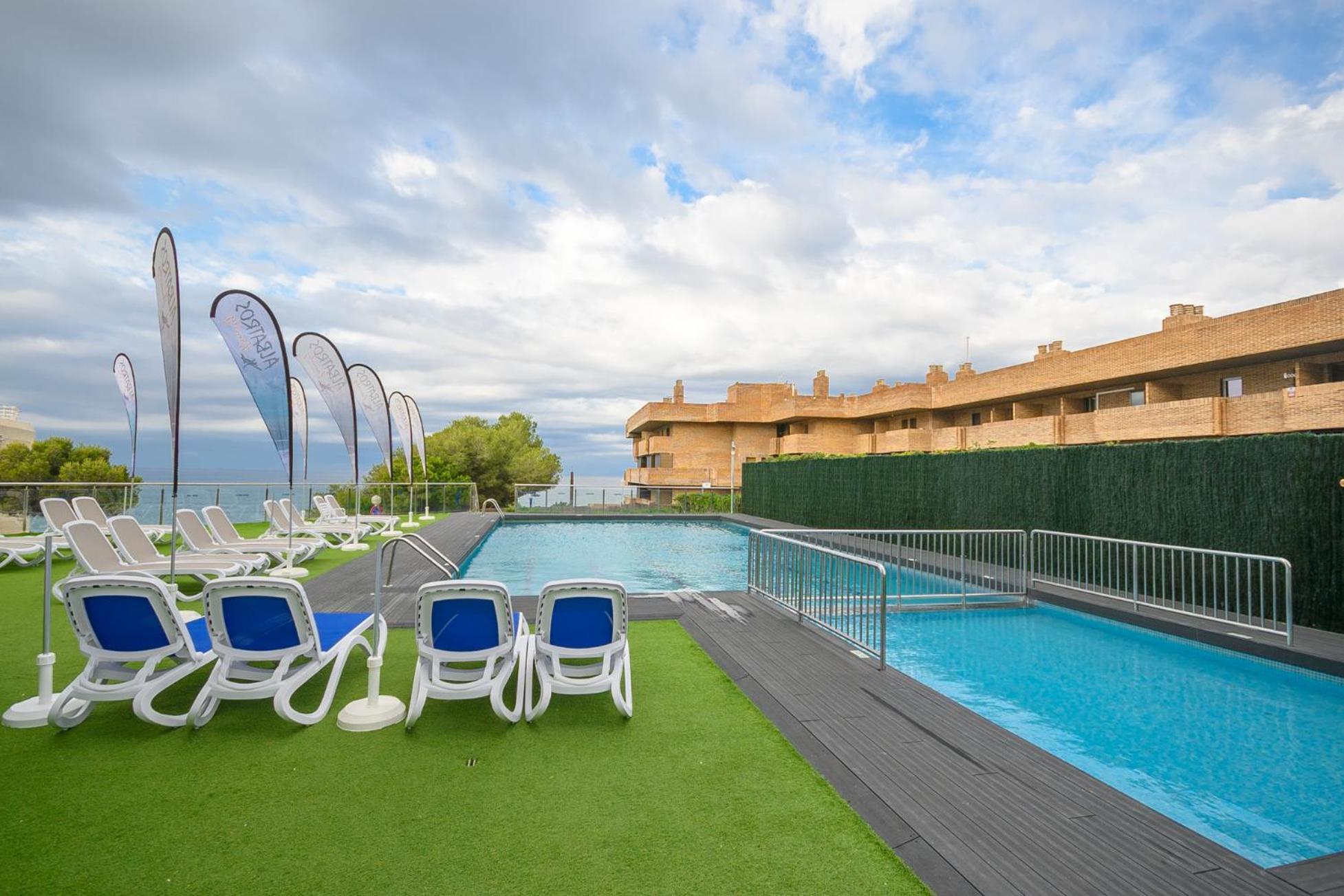 Apartaments Albatros Family サロウ エクステリア 写真